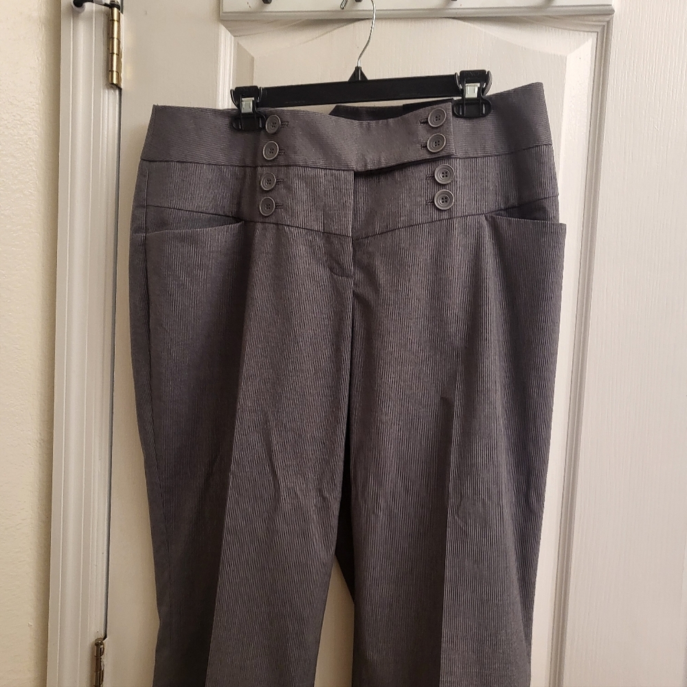 Lane Bryant Charcoal Wide Leg Capri Pants‎